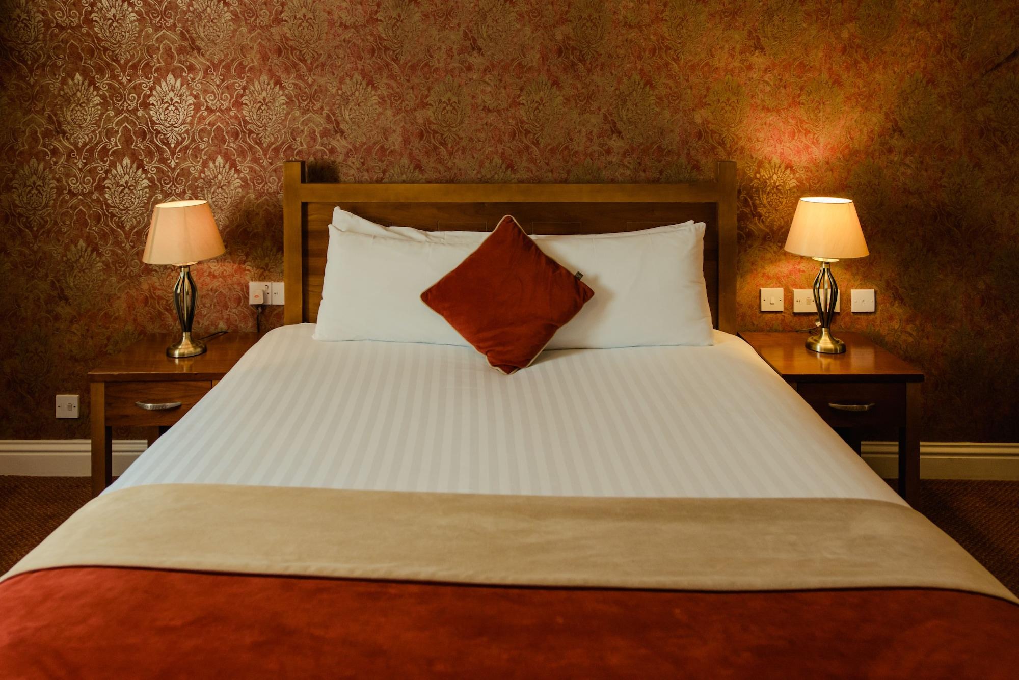סוורדס Carnegie Court Hotel מראה חיצוני תמונה